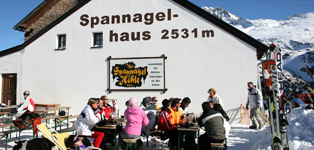 Spannagelhaus on yksi Hintertuxin parhaista rinneravintoloista