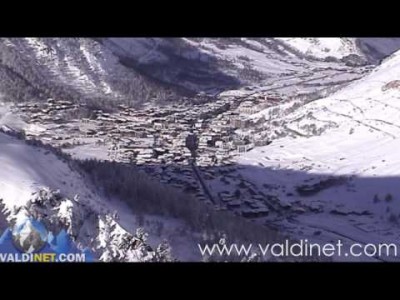 Val d'Iseren englanniksi juonnettu esittelyvideo.