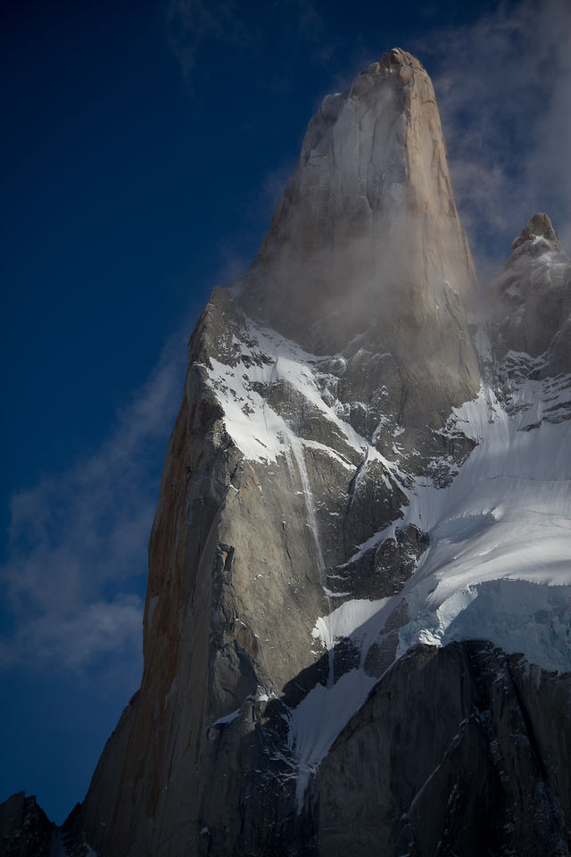 Here it is, the first episode from our Patagonia adventure this autumn! Fresh Argentinian powder, narrow couloirs and lessons learned in the mountains. Great company, filming and editing by Bjarne Salén