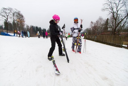 Vaikka oikea talvi ei ollut vielä tammikuun alussa 2014 saapunut Etelä-Suomeen, pääsi Messilän rinteillä laskemaan lähes talven veroisesti.