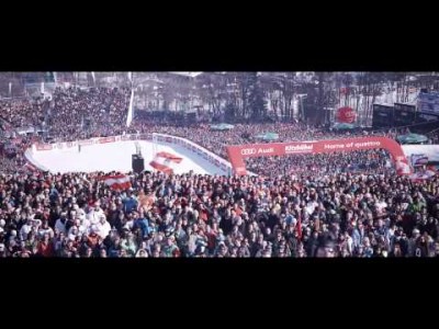 75 vuoden ajan Kitzbühelin Hahnenkammin legendaarinen syöksykilpailu on tarjonnut miljoonille katsojille uskomatonta jännitystä ja järkyttäviä tragedioita. Aiheesta tehty elokuva tulee joulukuussa 2014 teattereihin Keski-Euroopassa.