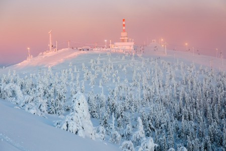 Ruka on monipuolisuudessaan huippuluokkaa. Tekemistä ja laskettavaa riittää jokaiseen makuun.