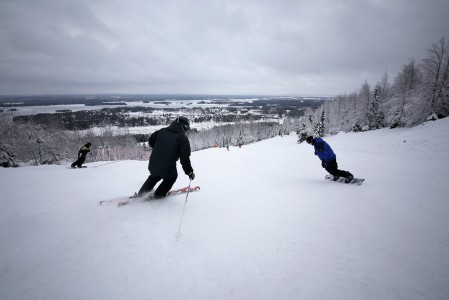 Tahkon rinteet ovat Savon mittavimmat, joten niitä voi kutsua Savon Alpeiksi