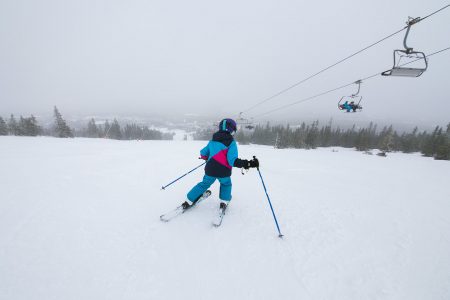 Sälenin Lindvallenissa on tasaisesti jokaista rinneväriä tunturin jokaisessa osassa. Rinteitä on niin paljon, ettei laskettava lopu kesken vaikka laskisi vain yhtä väriä.