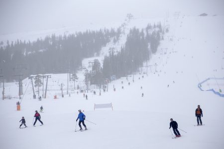 Vaikka Stöten ei olekaan suomalaisille kovin tuttu kohde, tuntuu paikan päällä maisemien puolesta kovin samalta kuin Suomen Lapissa.