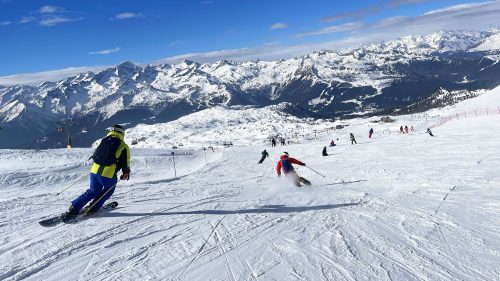 Passo Grostè tarjoaa Madonna di Campiglion korkeimpia, pisimpiä ja ruuhkaisimpia laskuja.