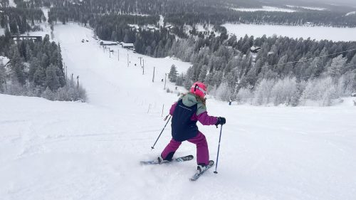 Sallan musta nopeuslaskurinne on todellinen haaste perheen pienemmille