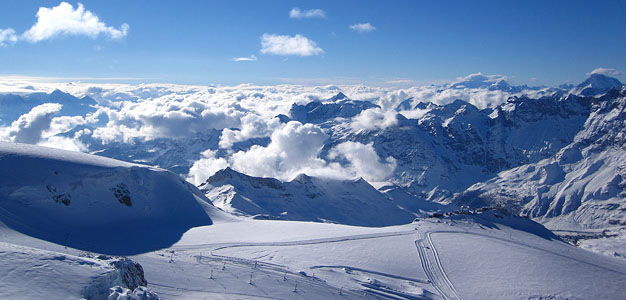 Cervinia – Matterhornin aurinkoisella puolella