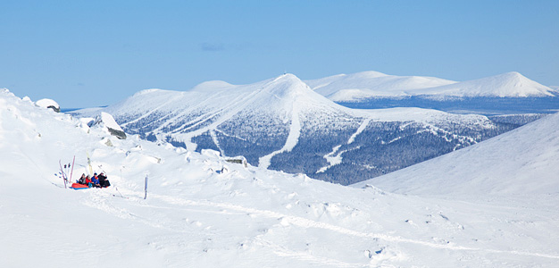 Lofsdalen – Monojen pukemisesta kilpalaskuun