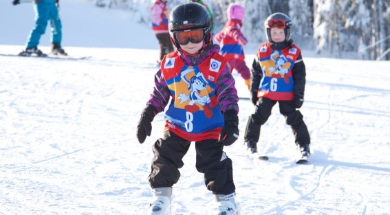 Vinkit lapsen hiihtokouluun