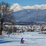 Innsbruck alppikyla maisema