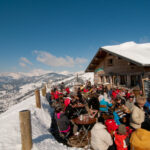 La_clusaz_aravis_rinneravintola_after_ski_afteri