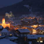 Zell am See hiihtokylä ilta