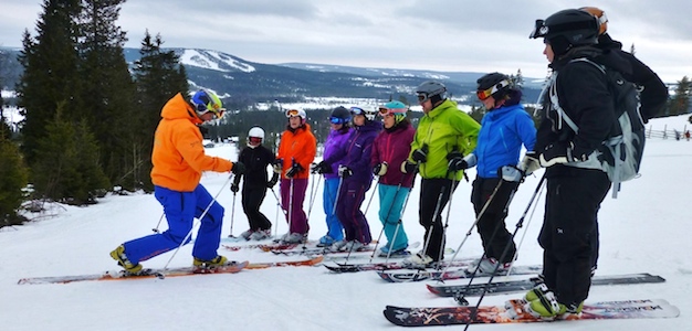 Monipuolinen telemark kasvattaa suosiotaan. Lue, miten lajissa pääsee alkuun.