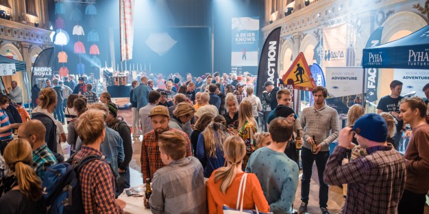 Elokuvia, välineuutuuksia, oma olut ja Mikko Alatalo. Vapaalaskuiltamat kasvaa tänä vuonna festivaaliksi. Kahdeksanvuotias tapahtuma laajenee nyt kolmipäiväiseksi festivaaliksi, joka tarjoaa laajan kattauksen vapaalaskua, elokuvia, esityksiä, välineuutuuksia sekä erikoisjuomia ja -ruokia.