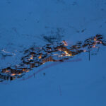 3 valleys val thorens village evening