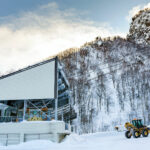 kurodake ski center gondola