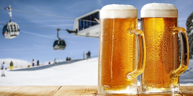 Oleellinen osa onnistunutta laskureissua on after ski ja päivän parhaiden hetkien kertaus hyvässä seurassa. Tutustu tarkemmin perinteisiin after ski -juomiin ja tapoihin.