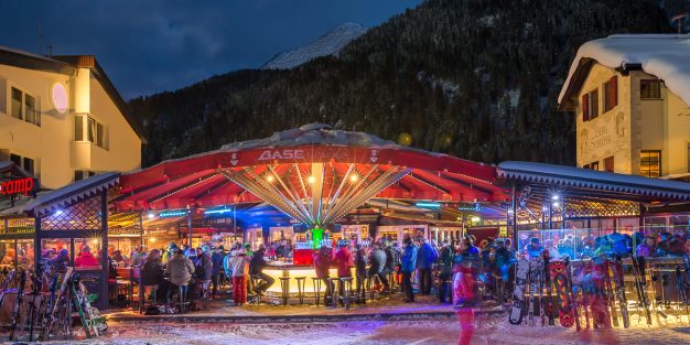 Alppien parhaana after ski -maana pidetään Itävaltaa, eikä syyttä! Katso lista parhaista klassikkobiiseistä after skin saralta.