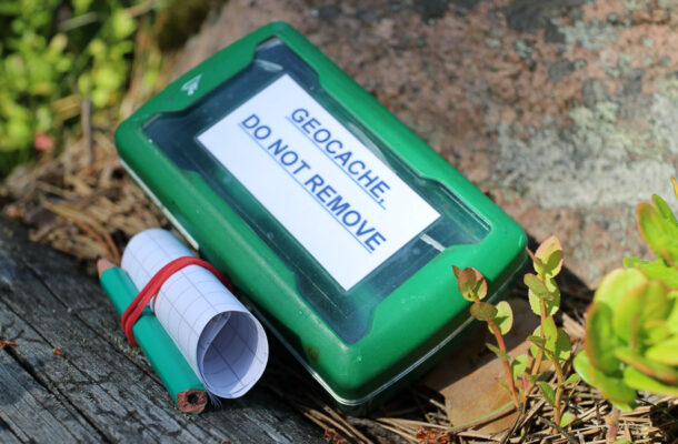 Geocaching eli geokätköily