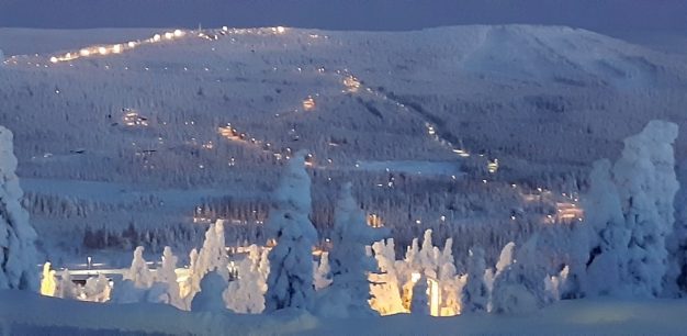 Ruutuaika on etenkin perheissä jatkuva keskustelun kohde ja jopa kinastelun aihe. Ruudun avulla voi kuitenkin löytää rinneharrastuksen. Miten se on mahdollista?